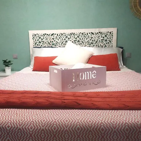 Apartamento Dúplex Frente Al Gran Teatro Falla, Cerca De La Caleta Cádiz