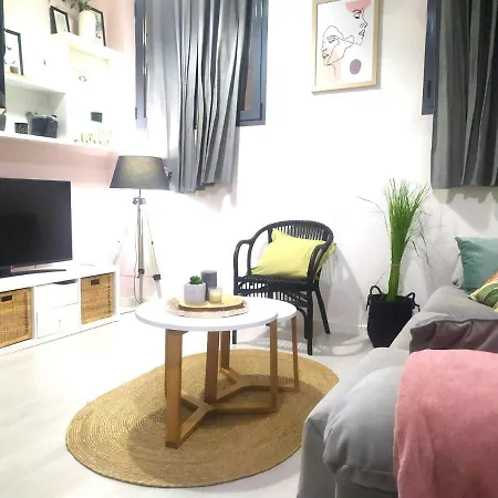 Apartamento Dúplex Frente Al Gran Teatro Falla, Cerca De La Caleta Cádiz